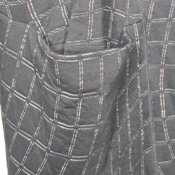 Nike Yoga Womens Therma Fit Luxe Jacquard Reversible Belted Robe Size 2XL - Picture 8 of 16